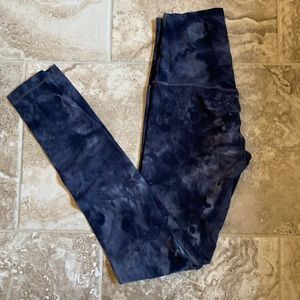 Lululemon Diamond Dye Align legging 28”size 4